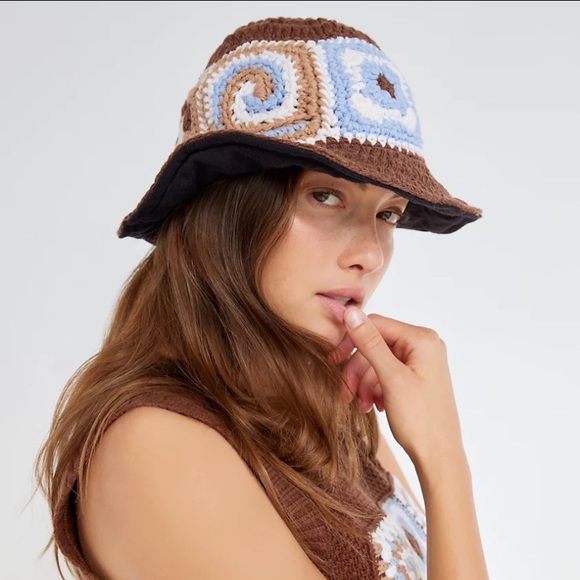 Sunday Best Theodore bucket hat - Picture 2 of 8